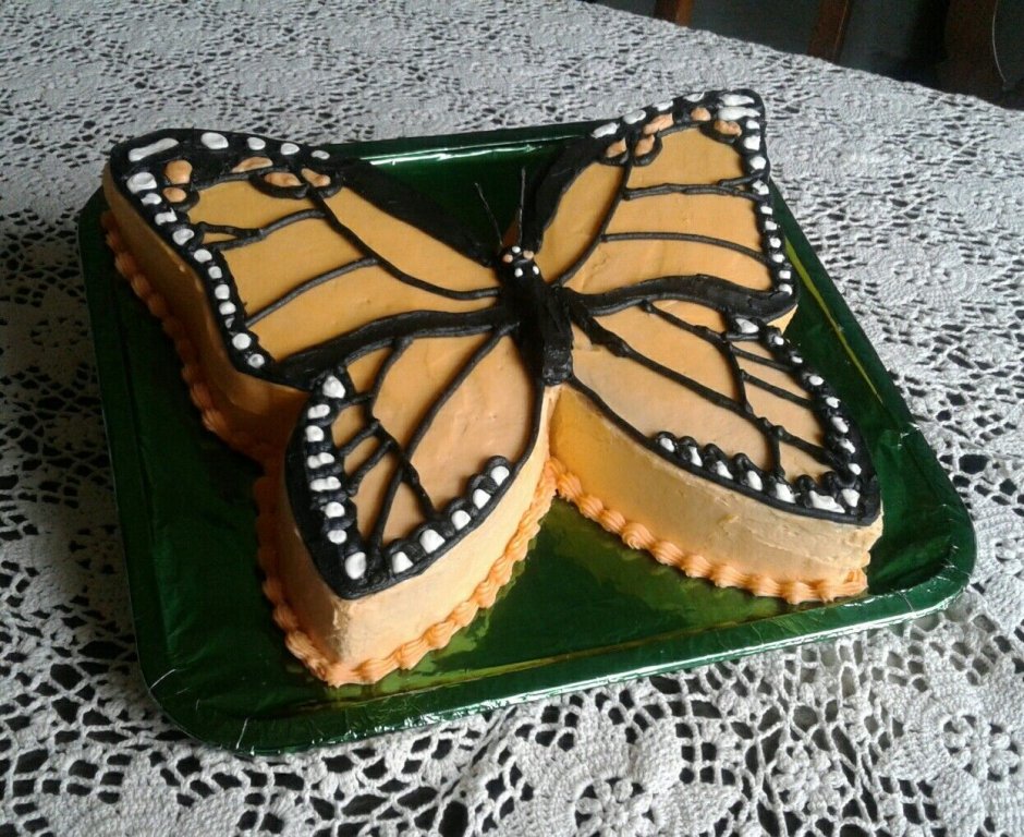 Тортик в виде бабочки