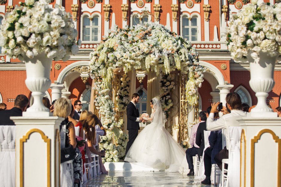 Петровский путевой дворец свадьба