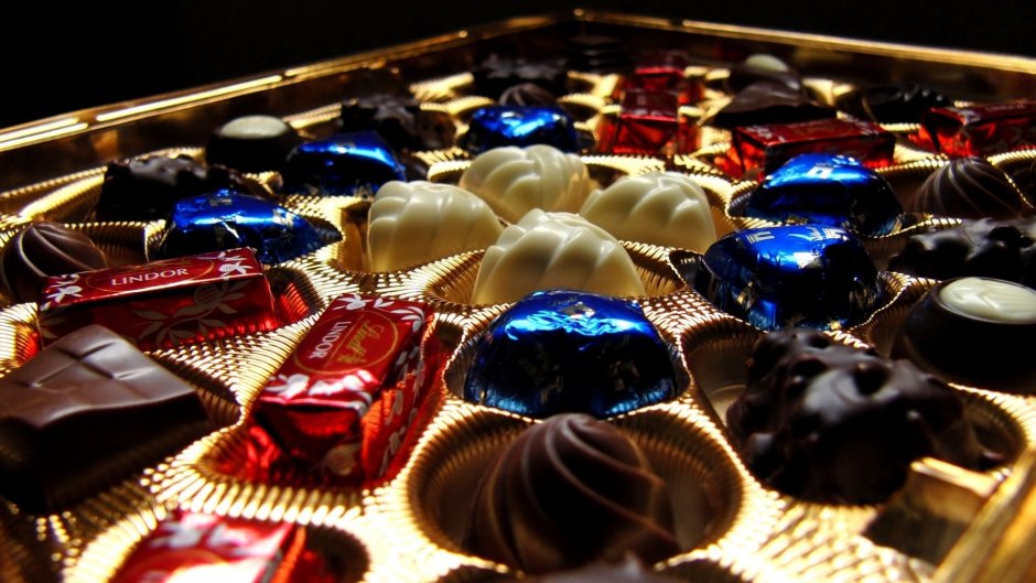 Цветные шоколадные конфеты