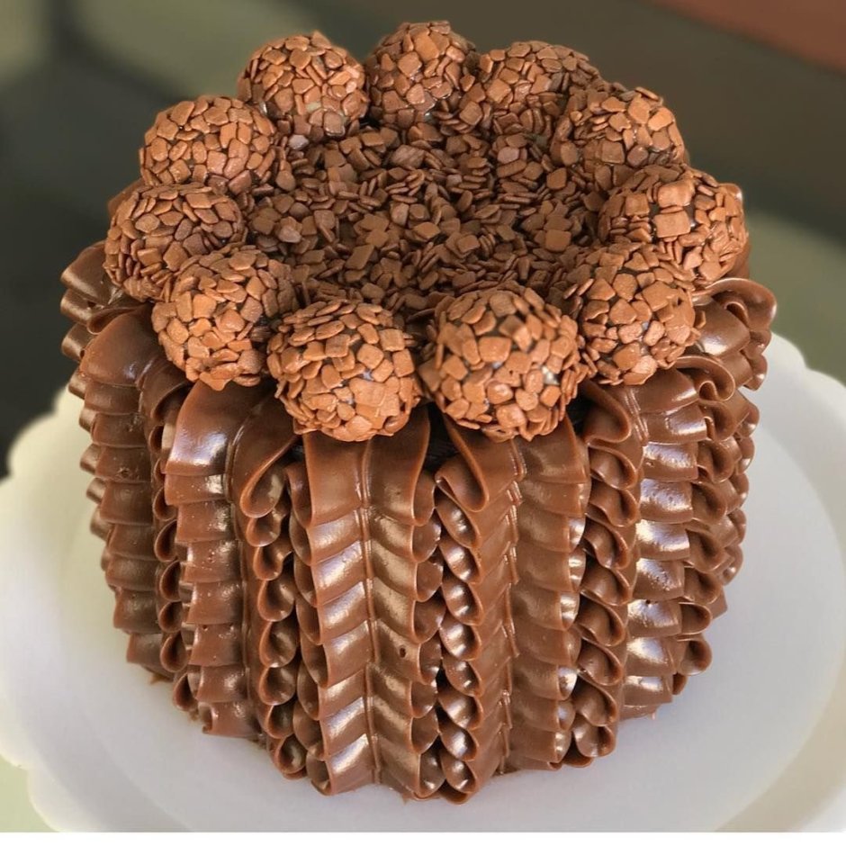 Шоколадный торт Бригадейро