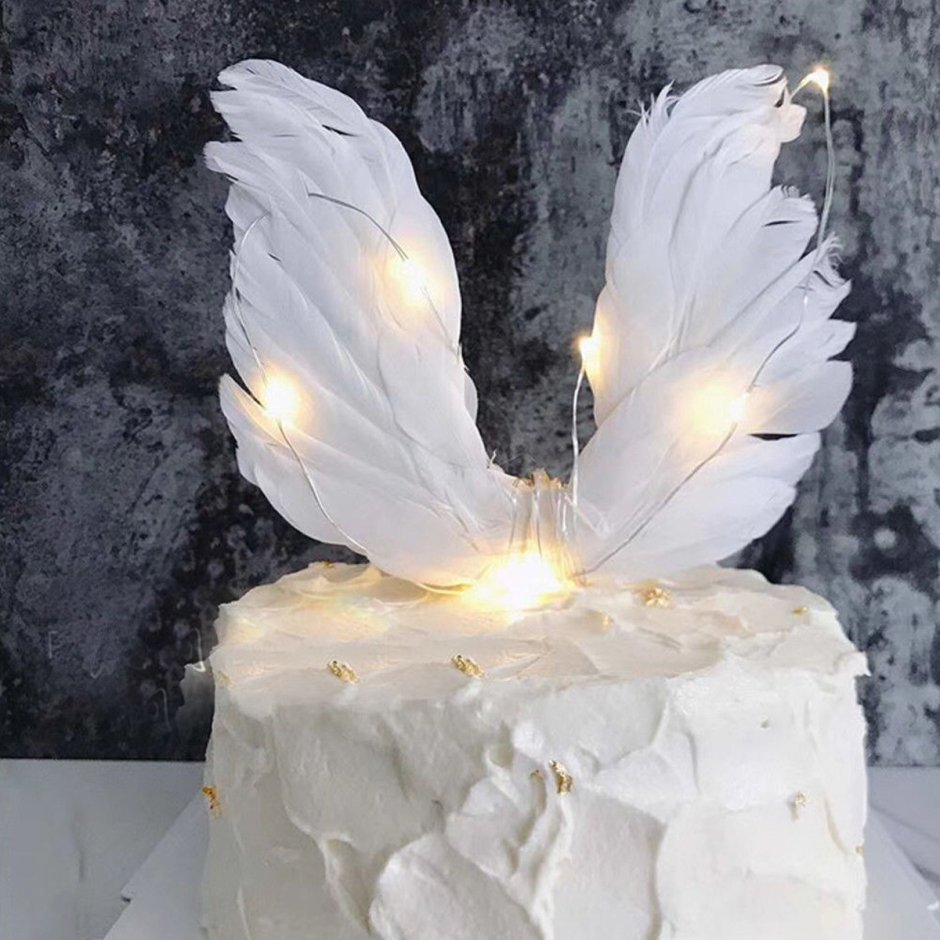 Торт с крыльями ангела