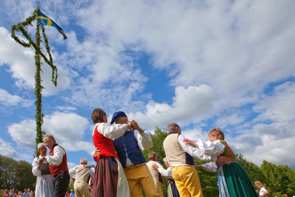 Мидсоммар праздник в Швеции