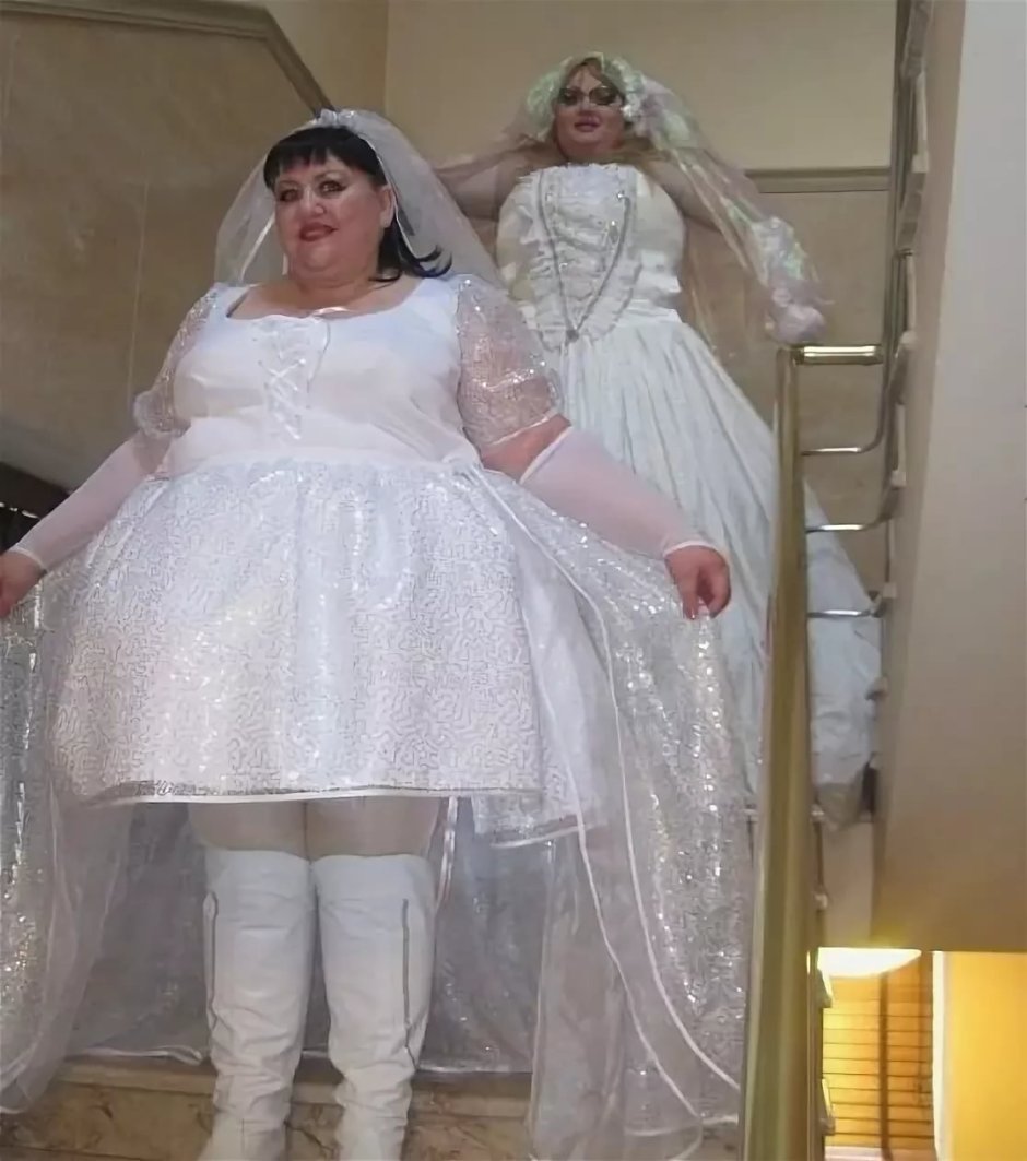 Стремное свадебное платье