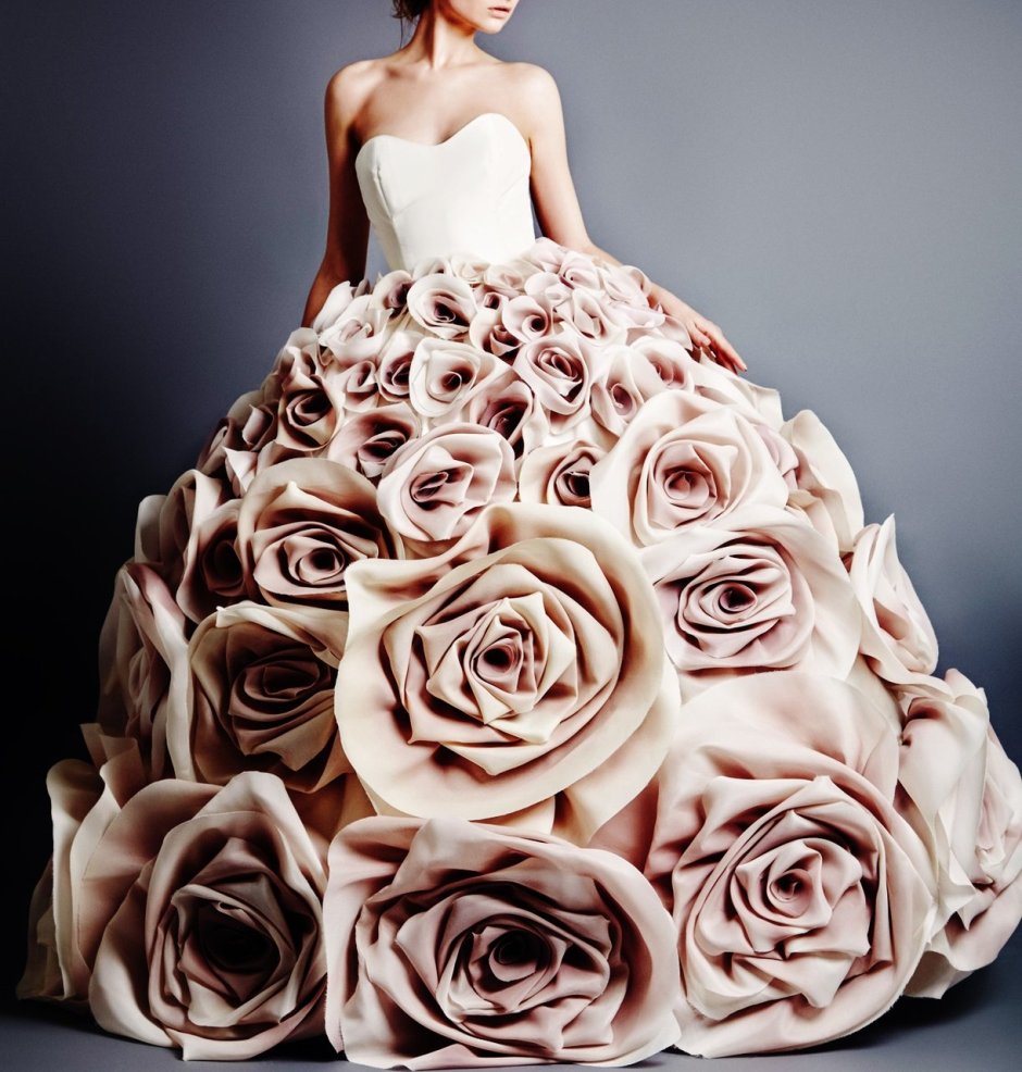 Свадебное платье вышитое цветами