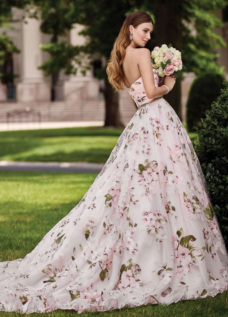 Свадебное платье из цветов