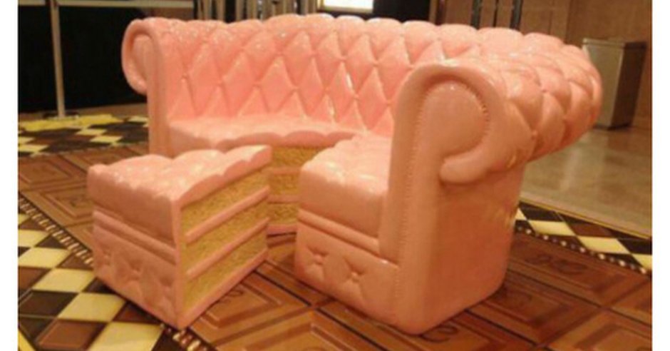 Торт в виде дивана
