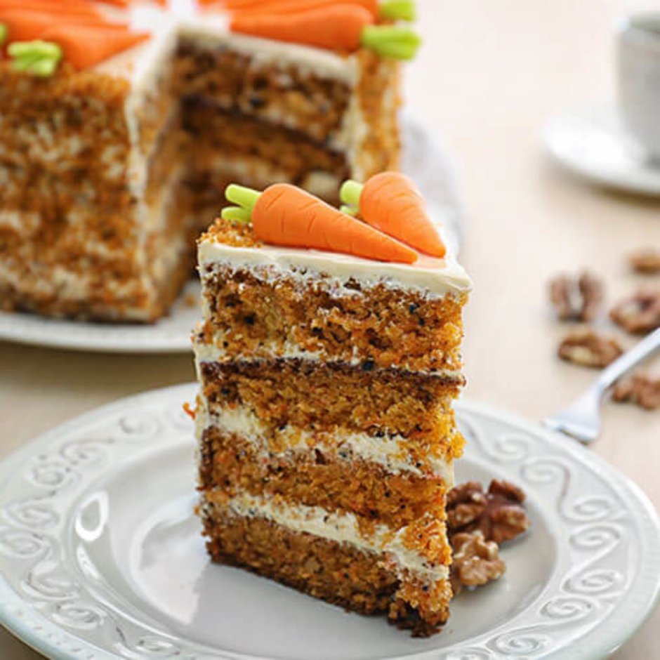 Морковный торт с черносливом
