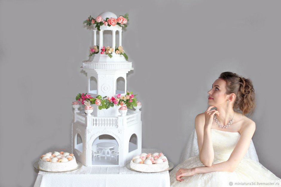 Бутафорский торт на свадьбу