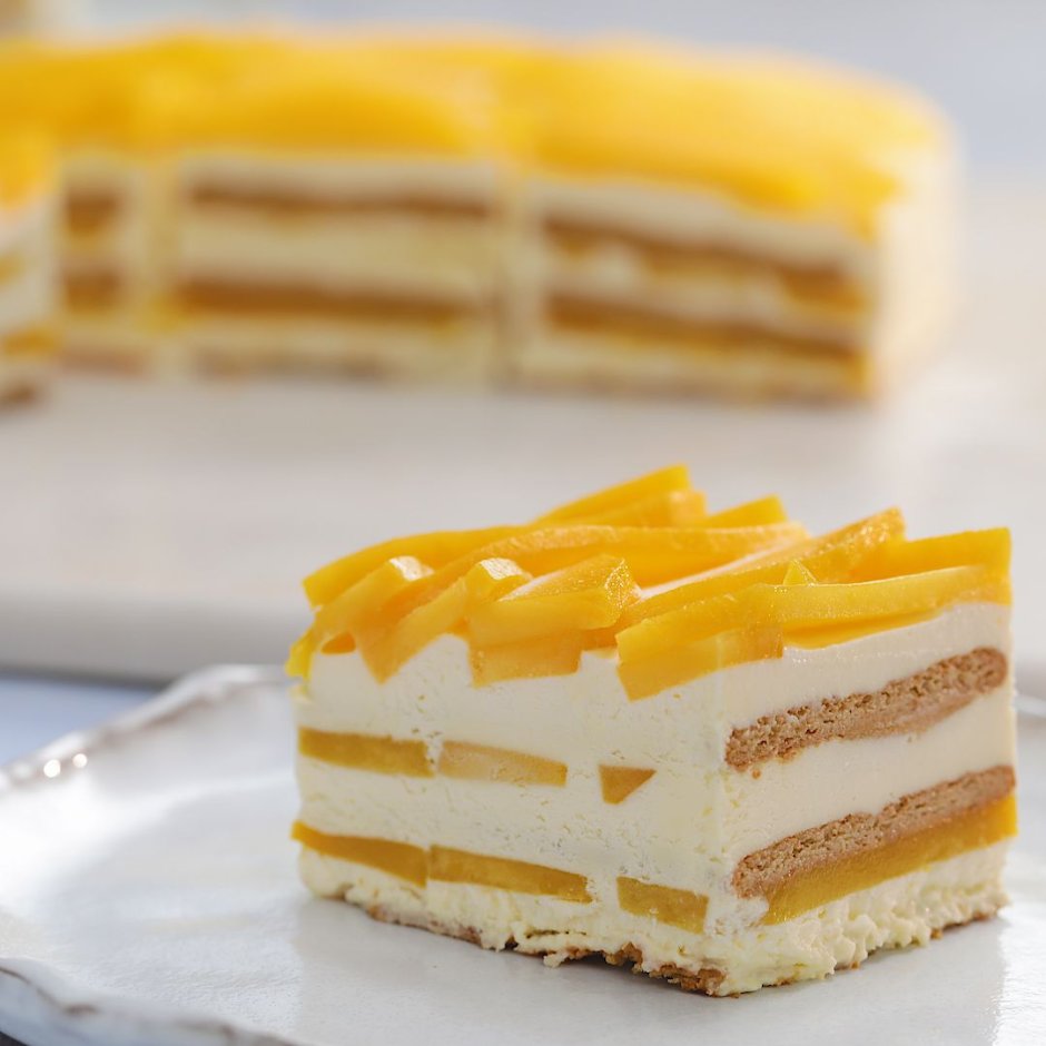 Торт манго кейк Хаус