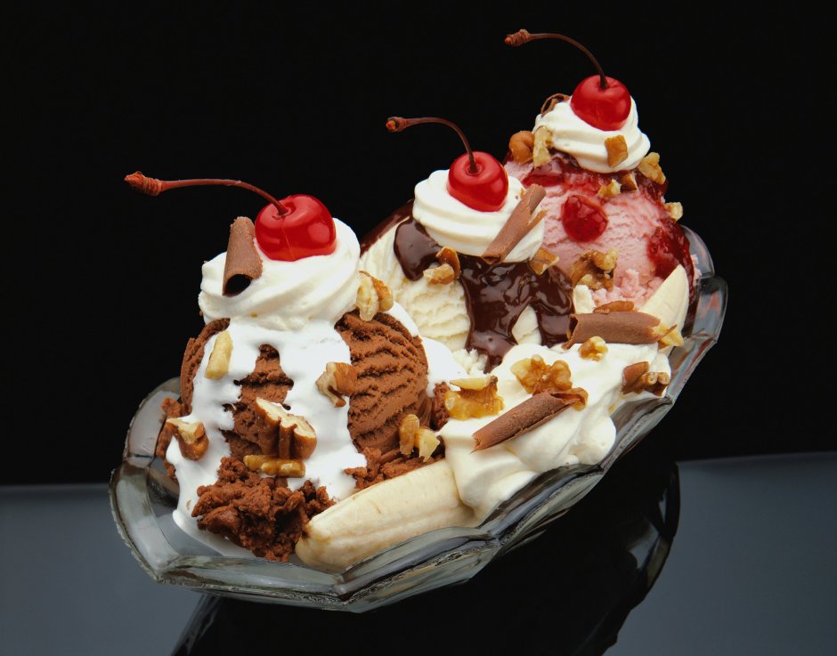 Десерт из мороженого