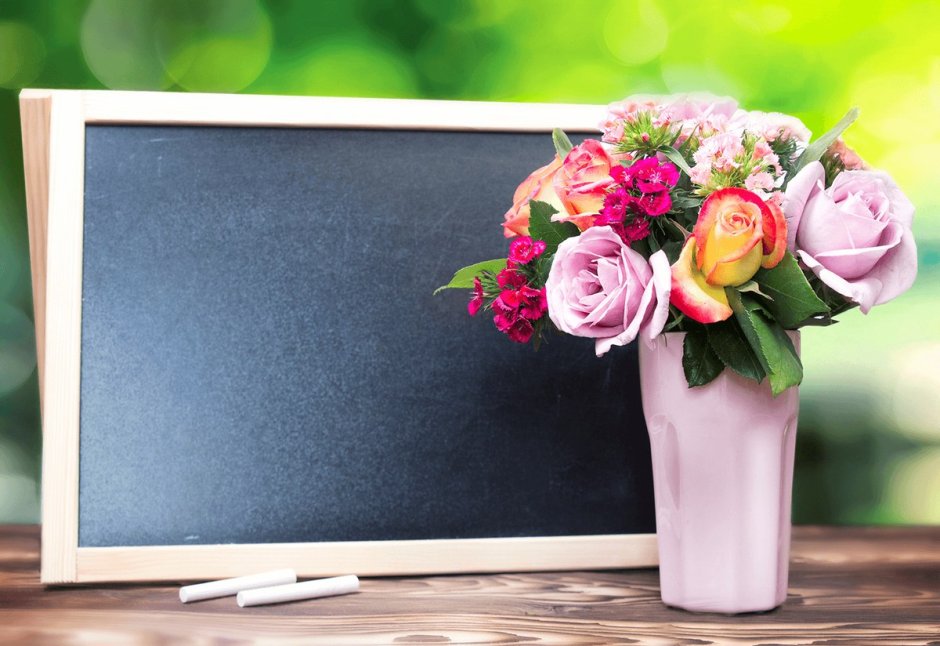 Открытка с цветами для учителя