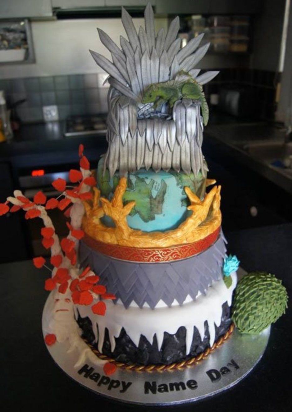 Торт с тематикой игры престолов