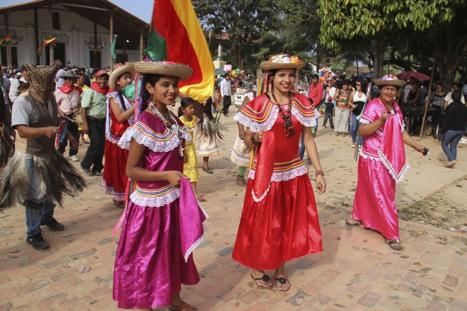 Национальная одежда Боливии