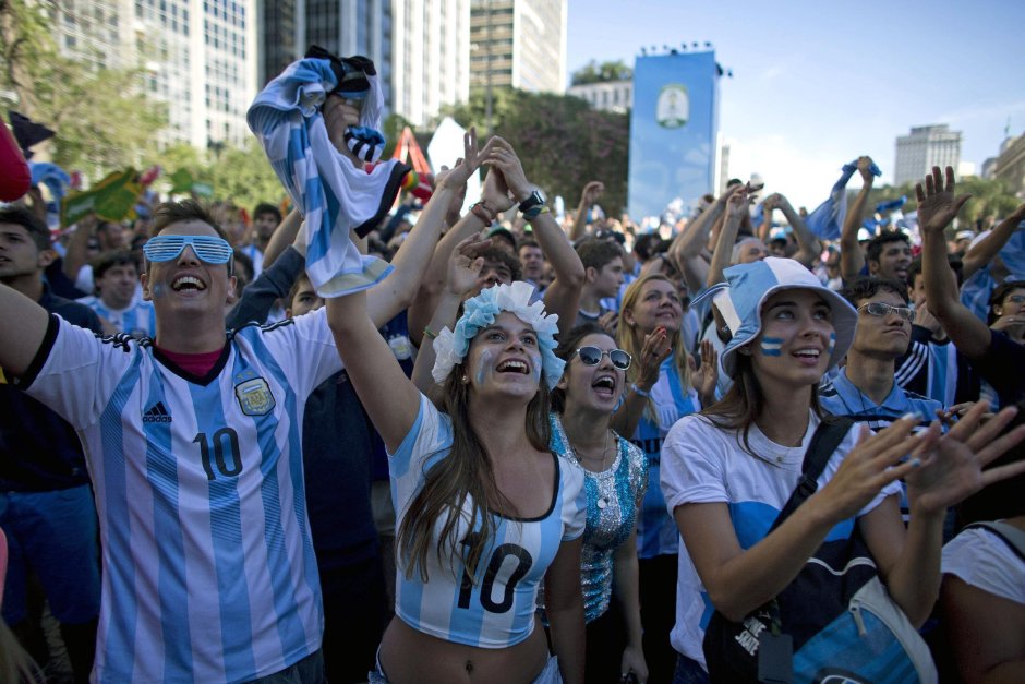 Аргентина люди девушки