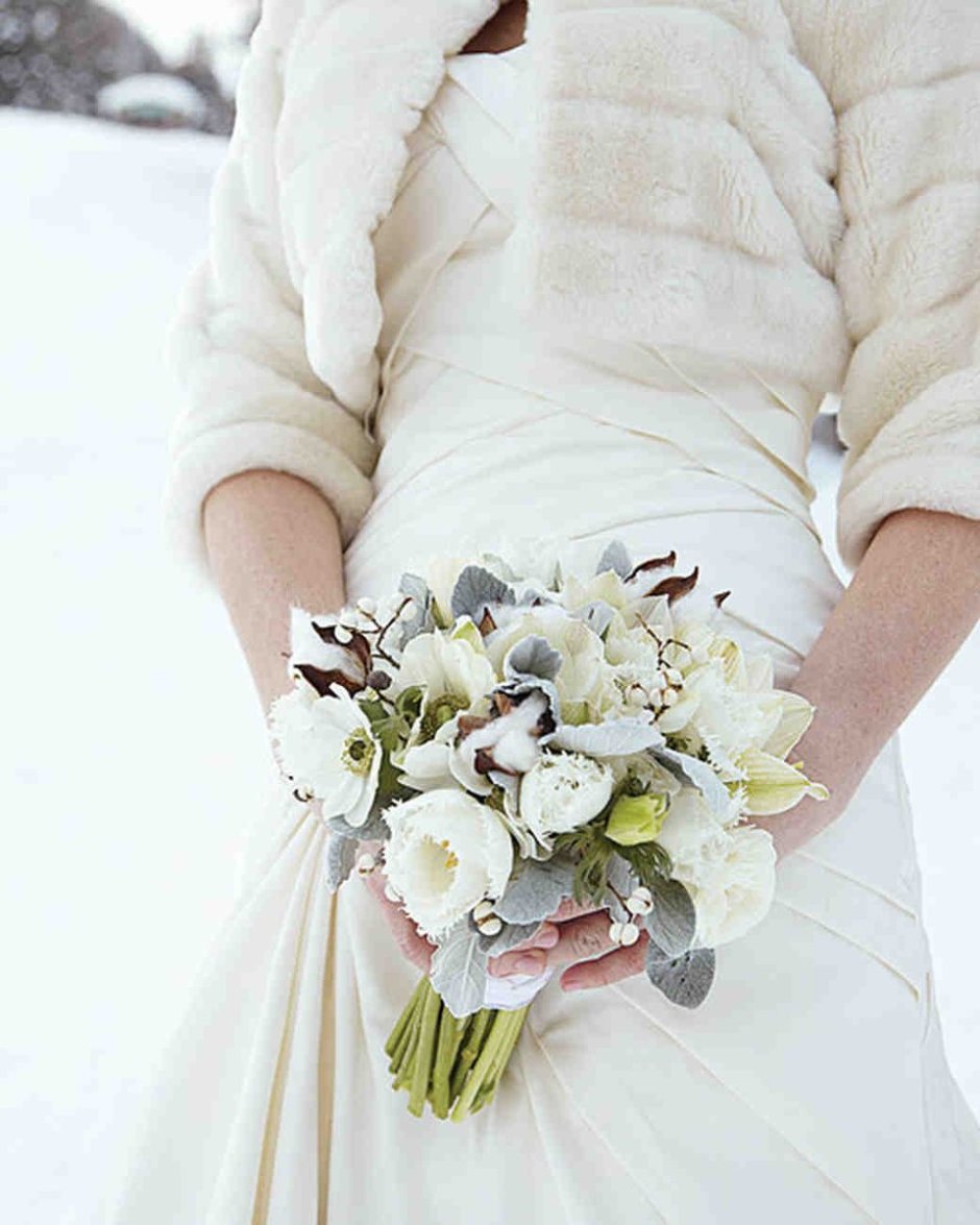 Букет невесты 2022 на свадьбу для невесты зима
