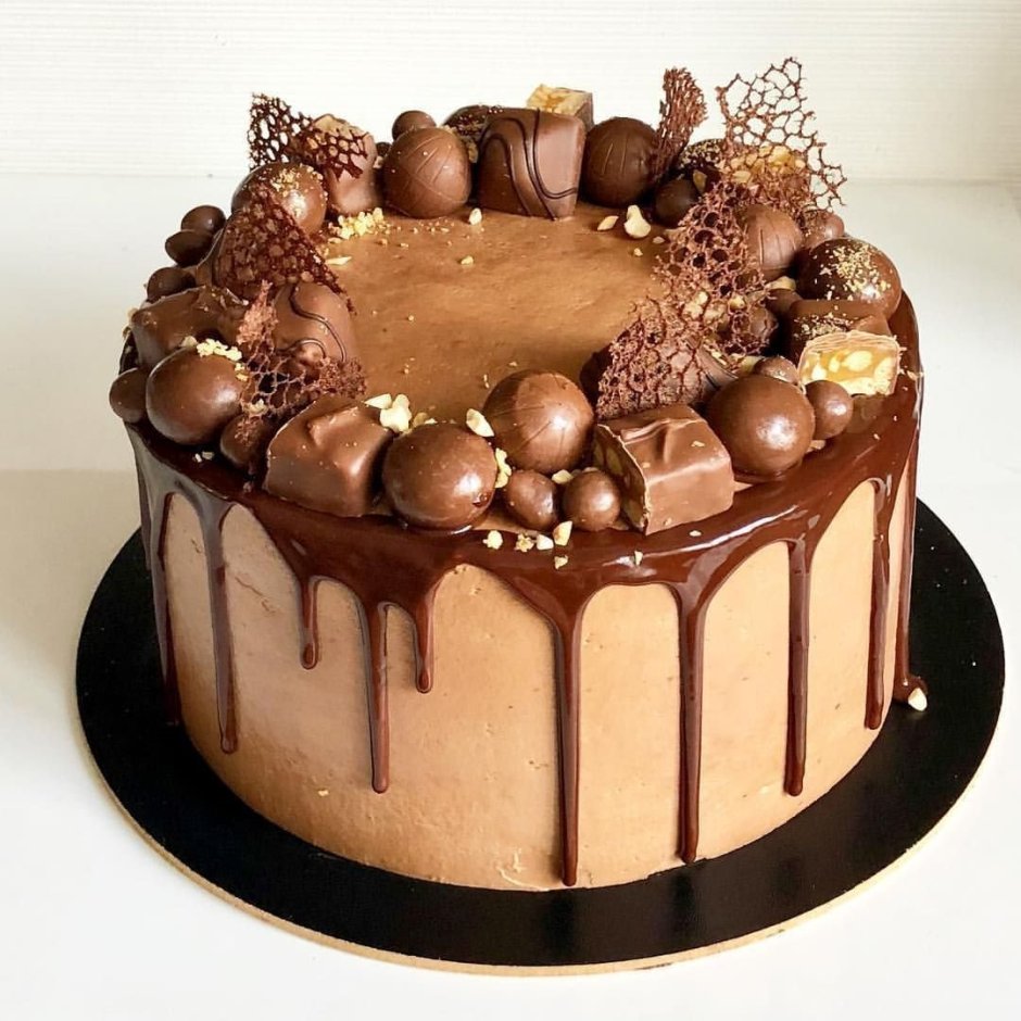 Шоколадный торт на день рождения мальчику