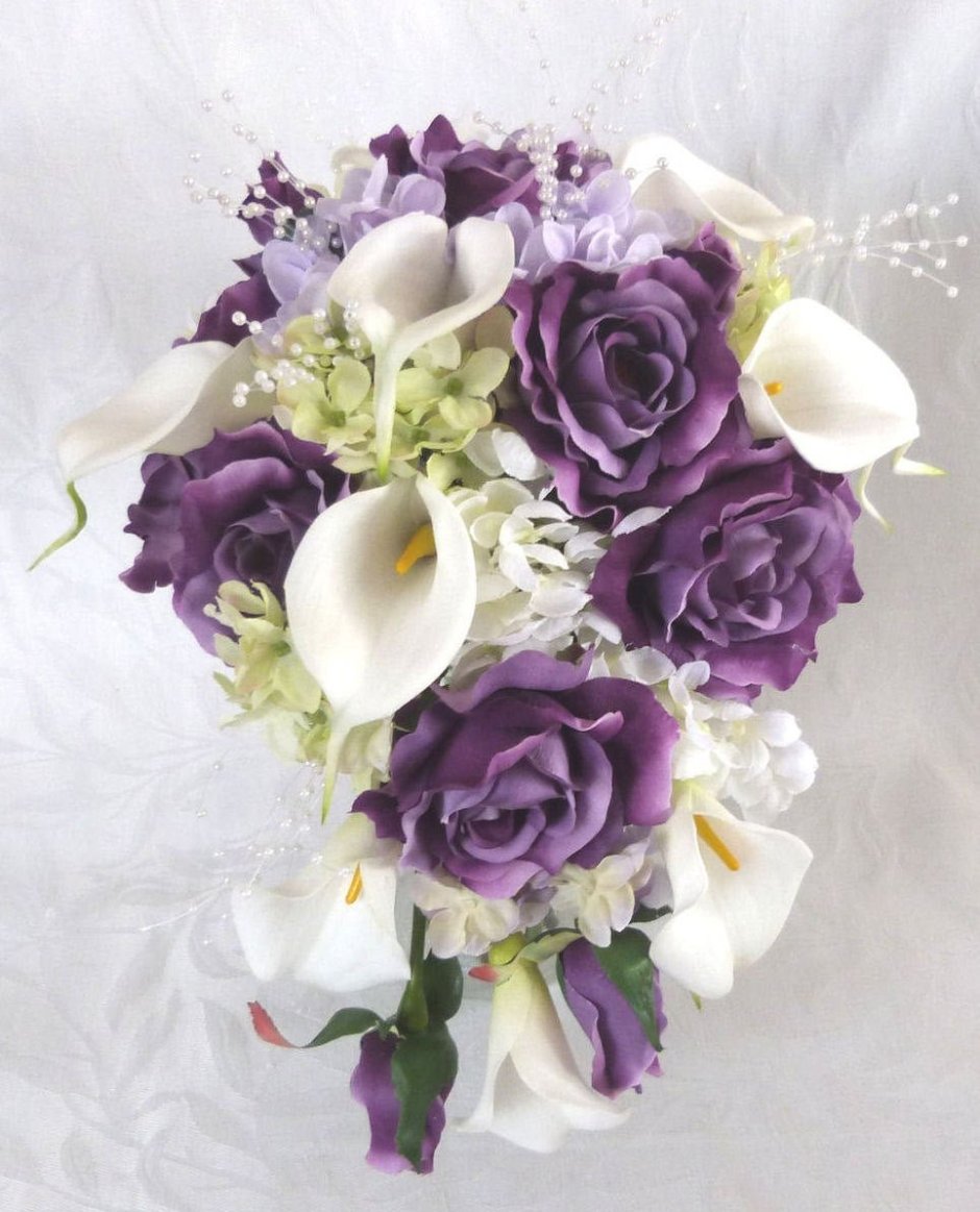 Фиолетовые каллы свадебный букет