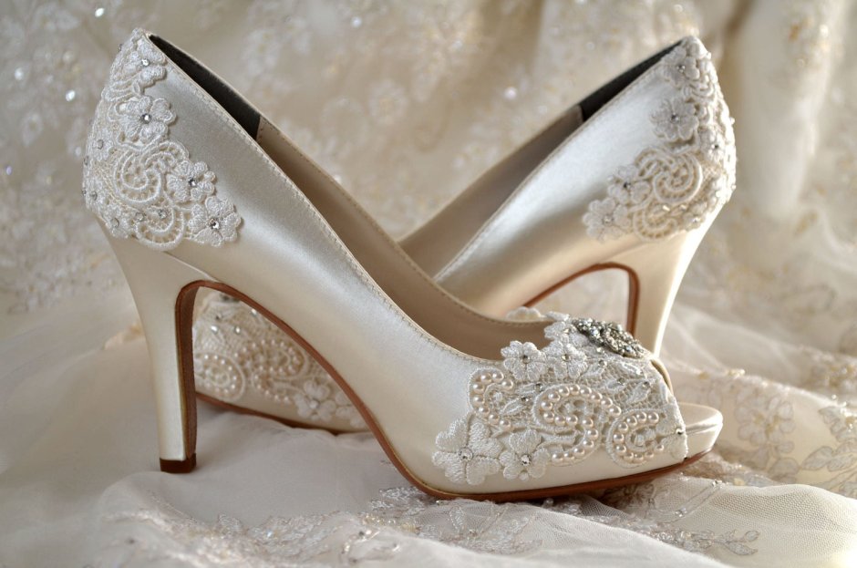 Свадебная обувь для невесты Минимализм