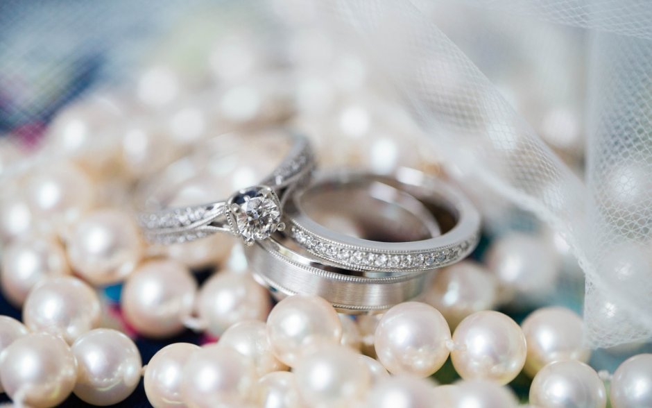 Свадебные кольца с жемчугом