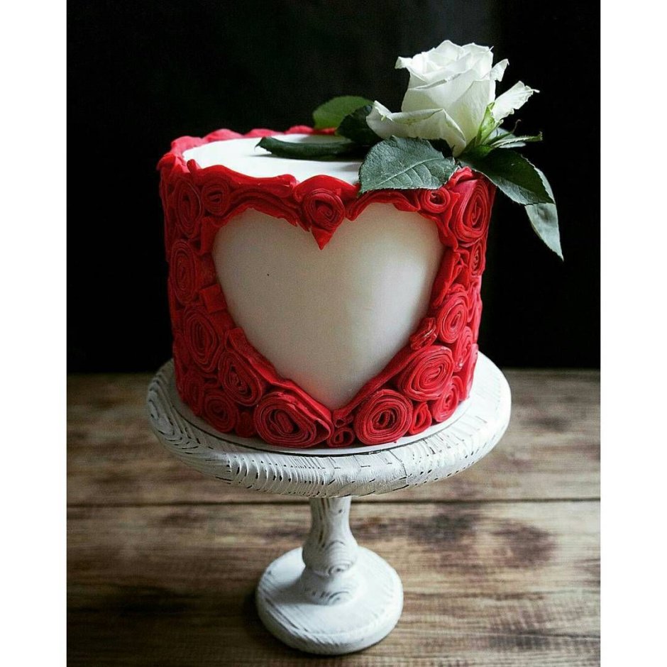 Декор торта сердце