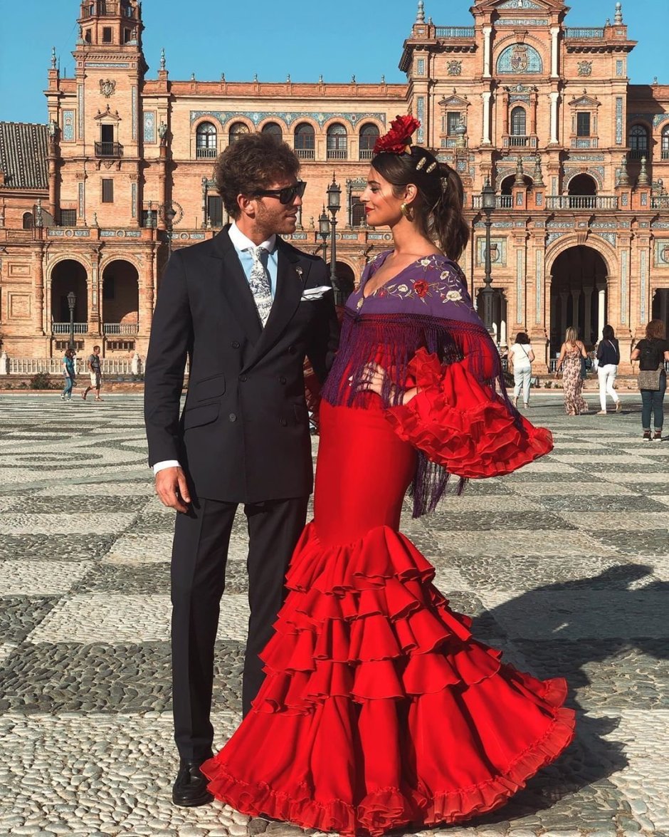 Свадебное платье в испанском стиле