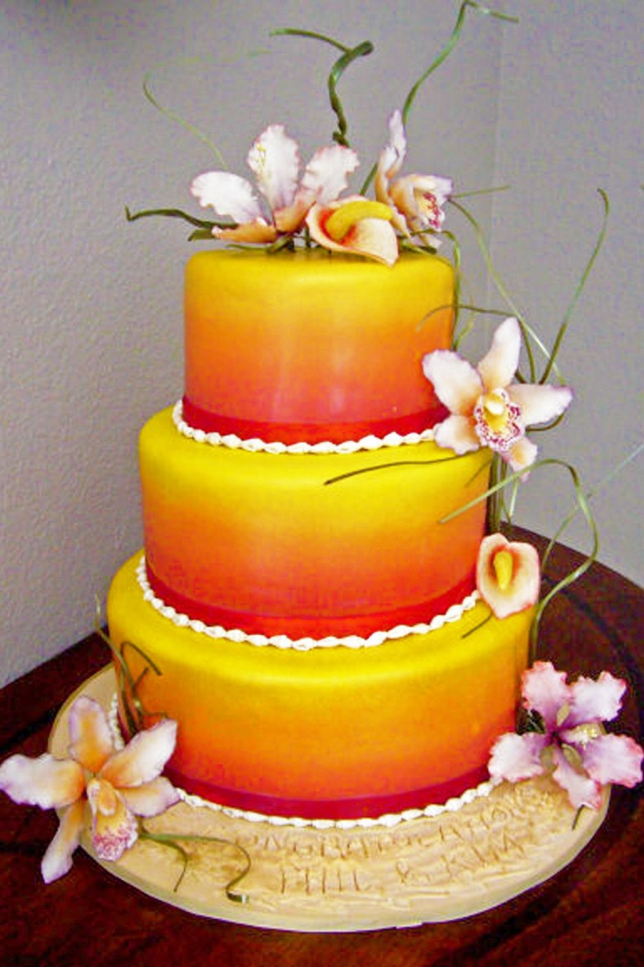 Тортик желтый оранжевый