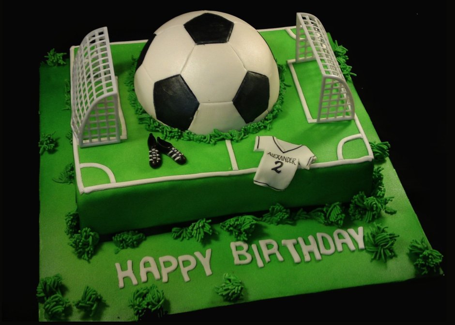 Торт на футбольную тематику для мальчика