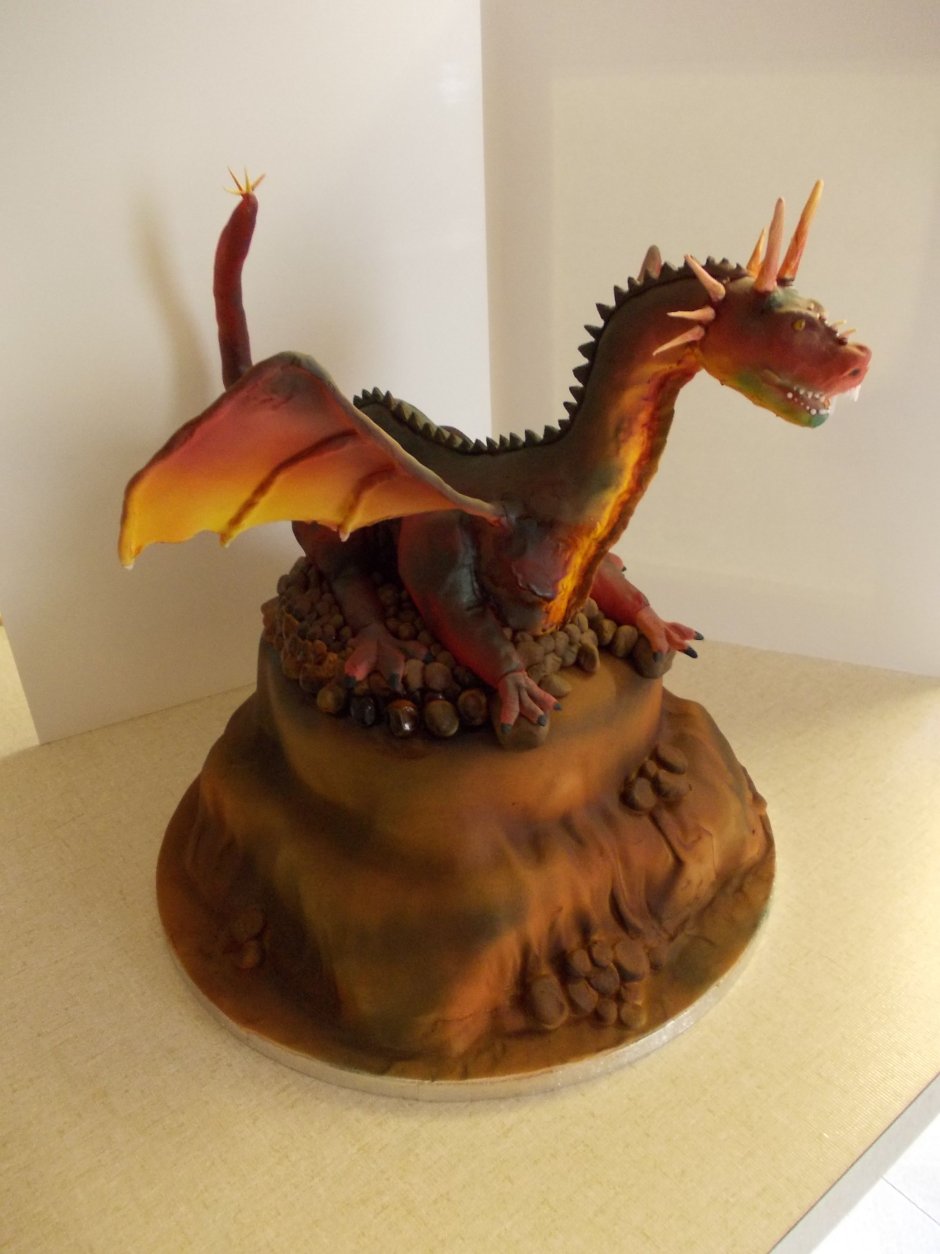 Тортик в стиле дракона