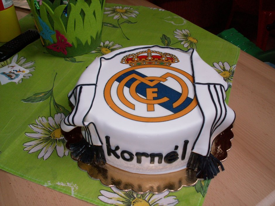 Торт футбольный Реал Мадрид