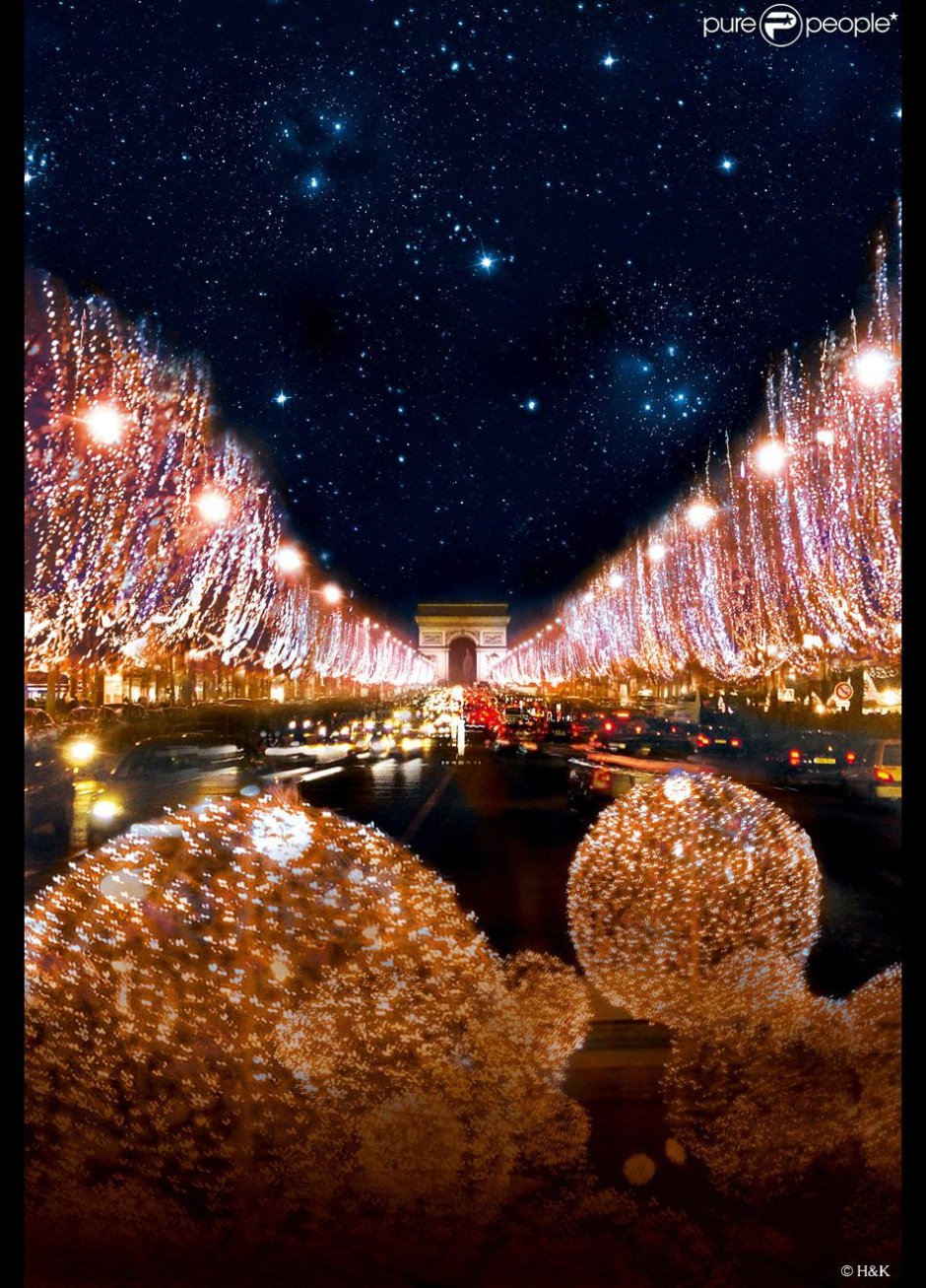 Елисейские поля в Париже Рождество