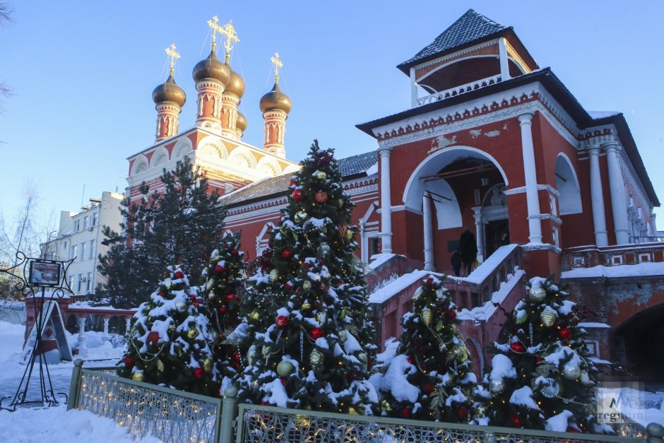 Троицкий собор Сергиев Посад зима