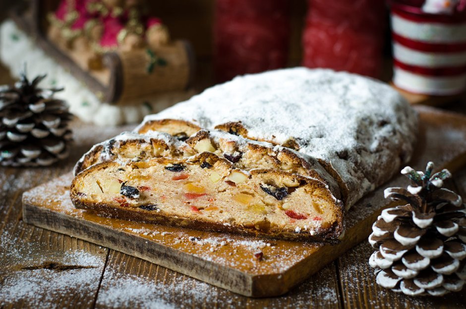 Рождественский торт Stollen