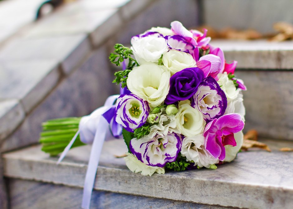 Эустомы цветы букет невесты