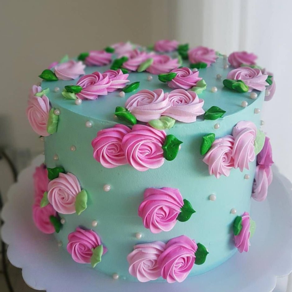 Торт с маленькими цветочками