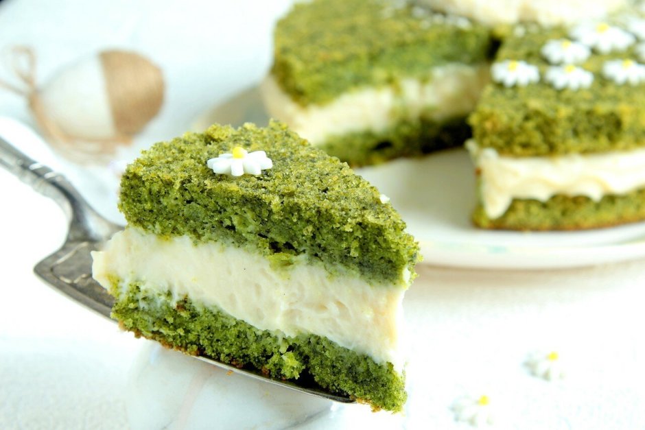 Зелень для украшения торта