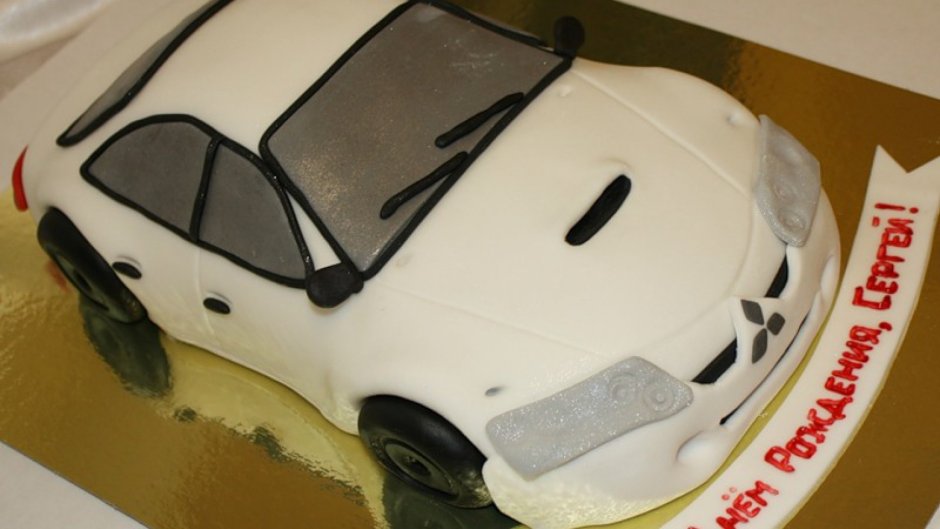 Торт с машиной ВАЗ 2114