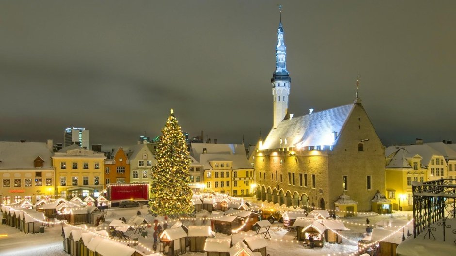 Таллинн Ратушная площадь Рождество