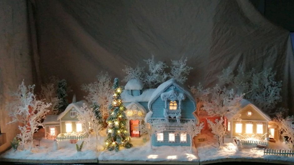 Зимний домик с подсветкой