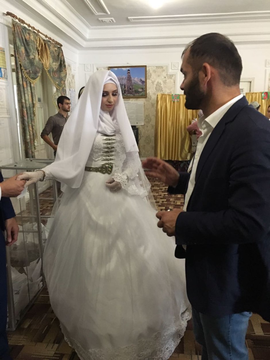 Лейла Хашагульгова Свадебные платья