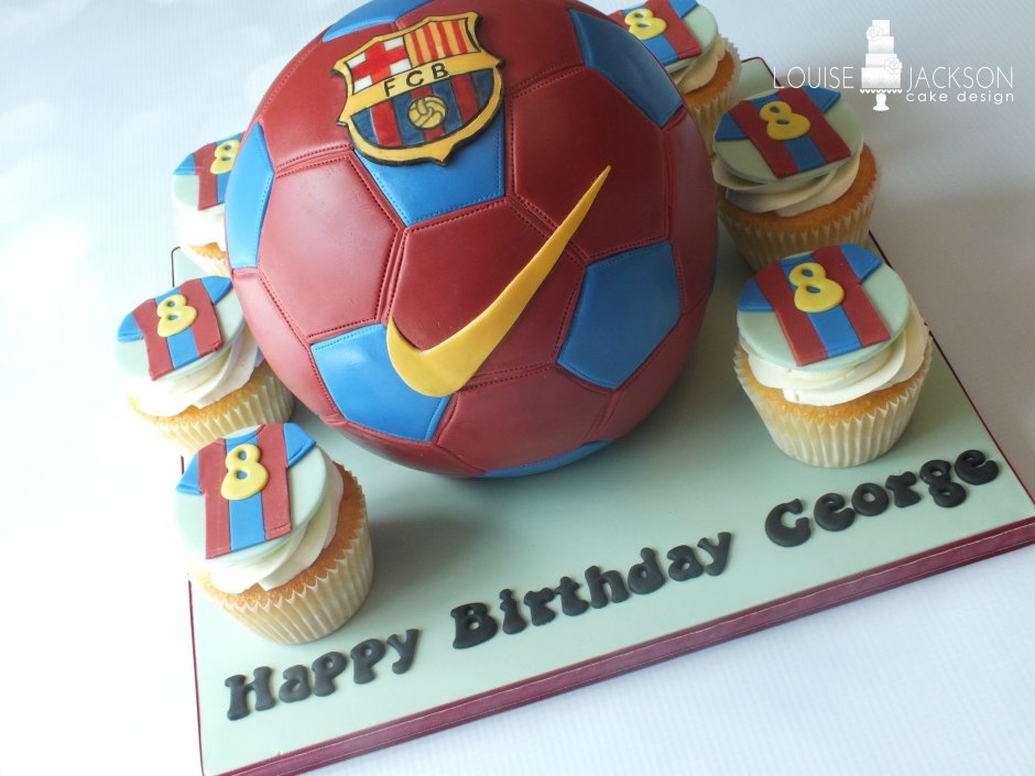 Торт футбольный мяч для мальчика Барселона