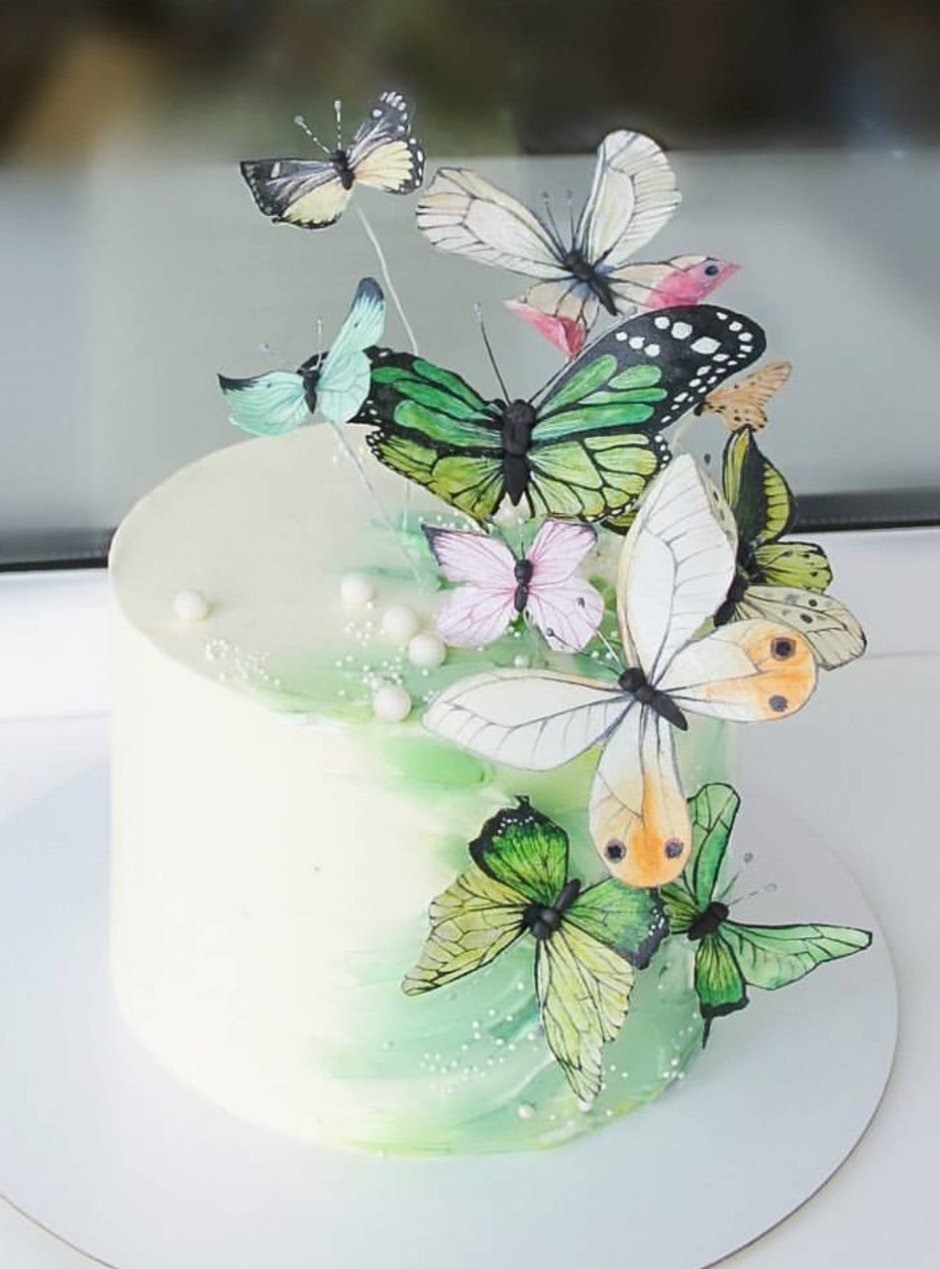 Торт бабочки и цветы