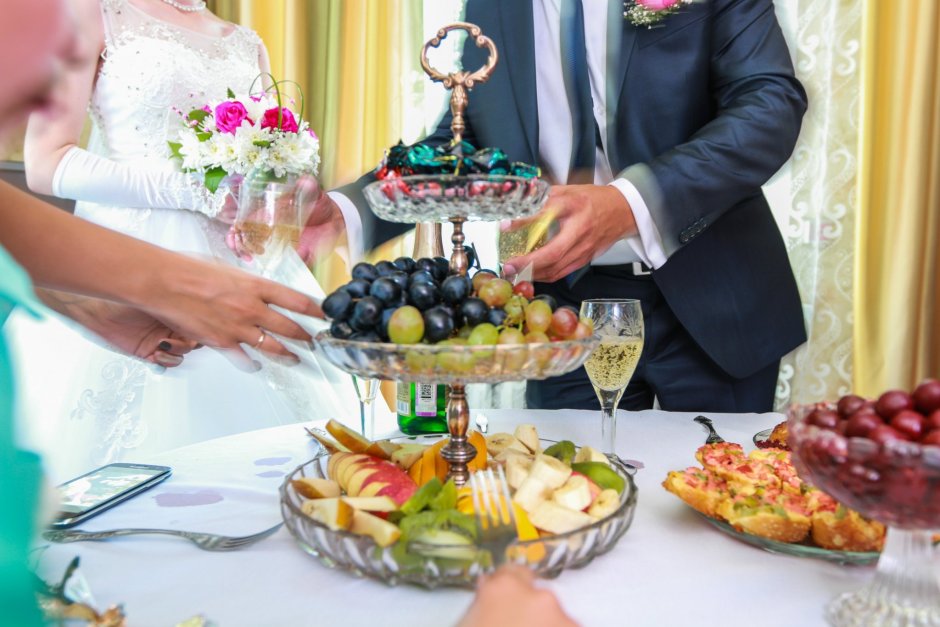 Фуршетный стол на выкуп невесты