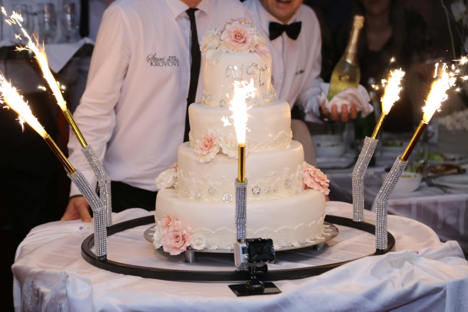 Свечи на свадебный торт