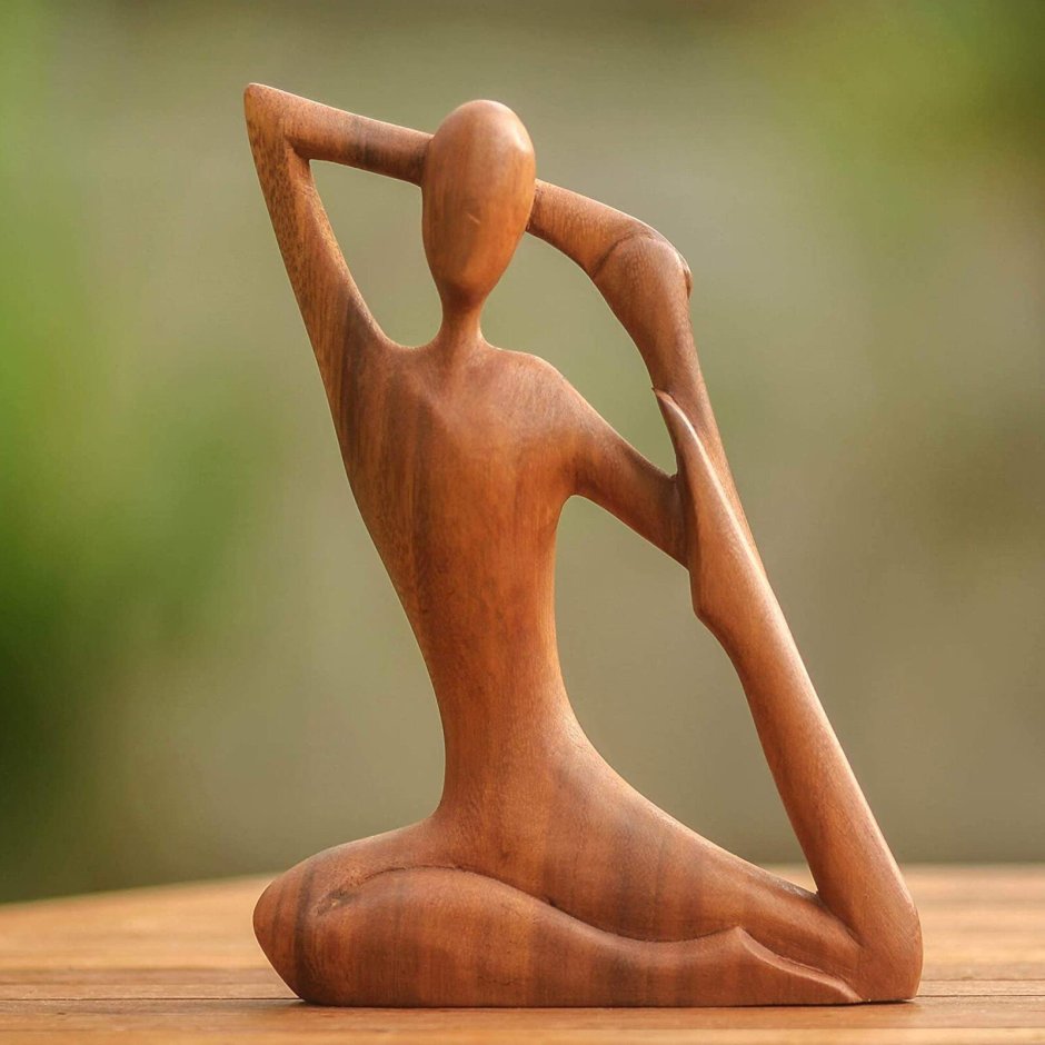 Статуэтка керамическая девушка йога