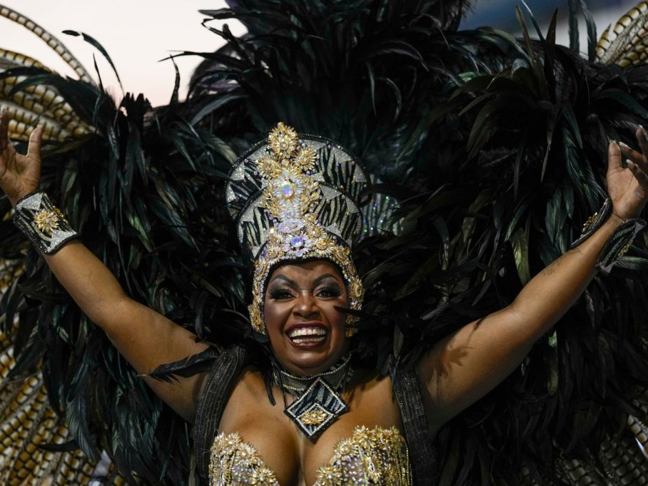 Карнавал в Рио-де-Жанейро 2023
