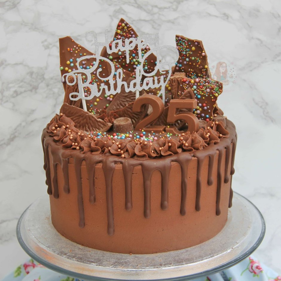 Украшение шоколадного торта на 25 лет