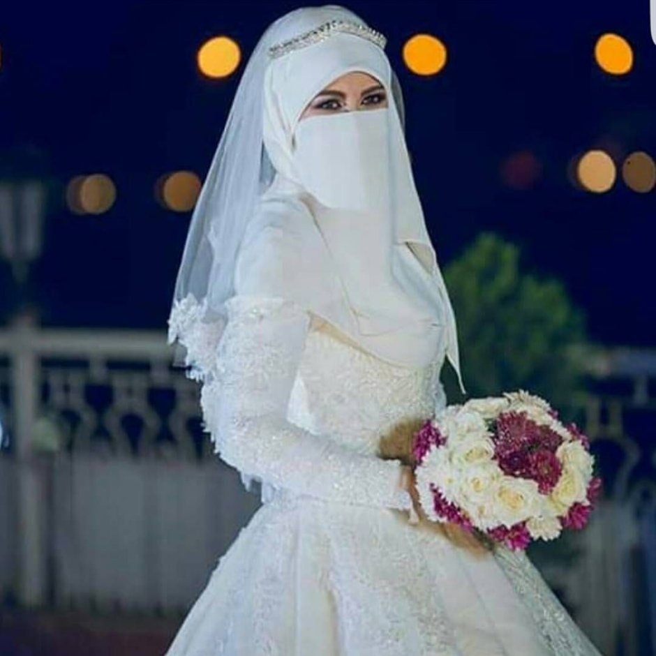 Салихат Касумова в хиджабе 2020