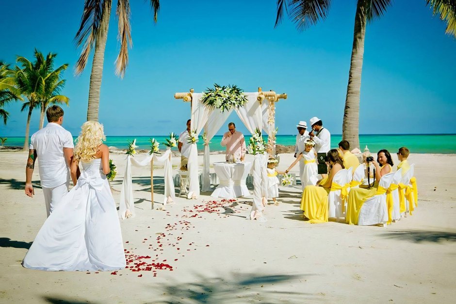 Свадебная церемония на острове