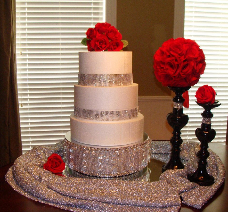 Большой свадебный торт декор