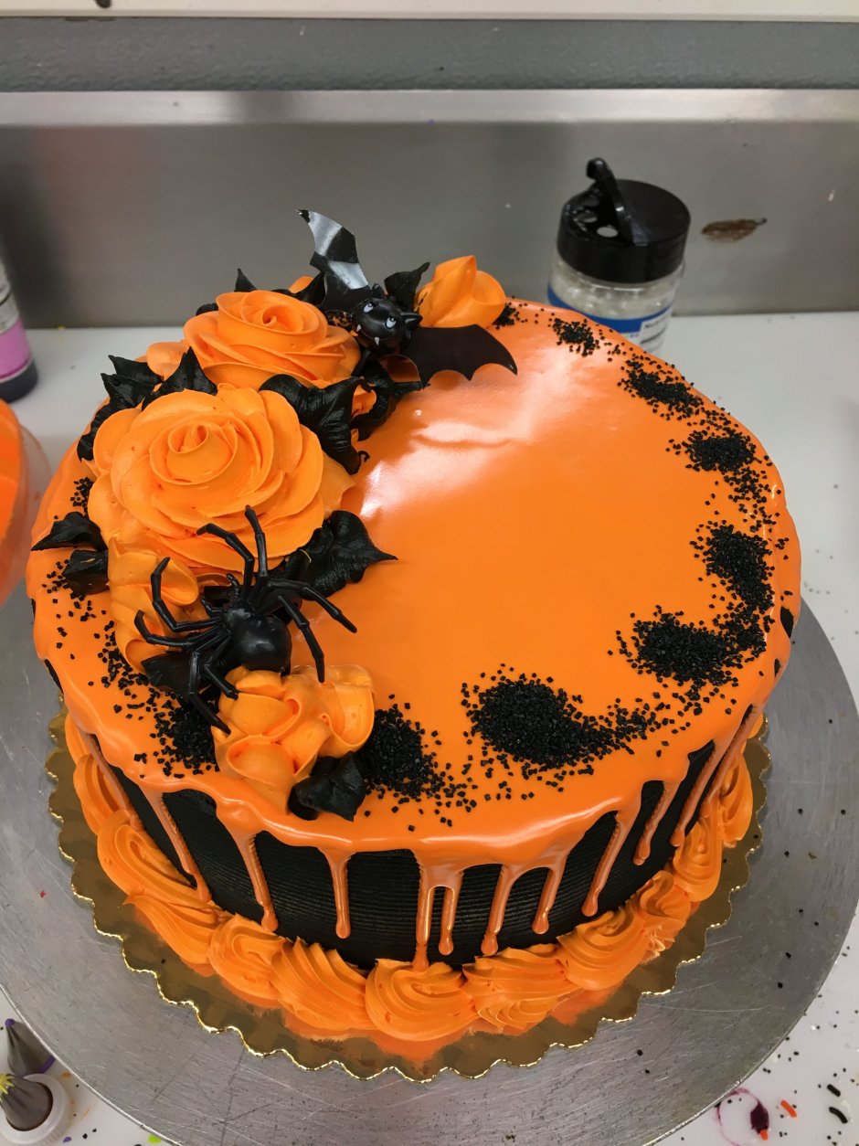 Ultimate Halloween Cake!
